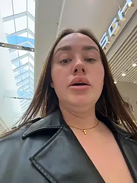 KiraSunshine live XXX chat