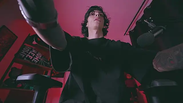 Olliver___y 라이브 XXX 채팅