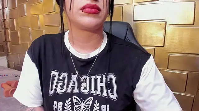 Nara_belen – Naživo XXX chat