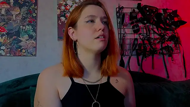 Онлайн чат XXX the_high_priestess