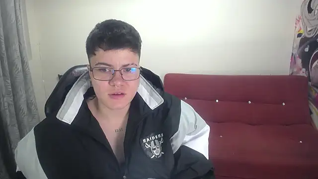 geminis_xxx's Live XXX Chat