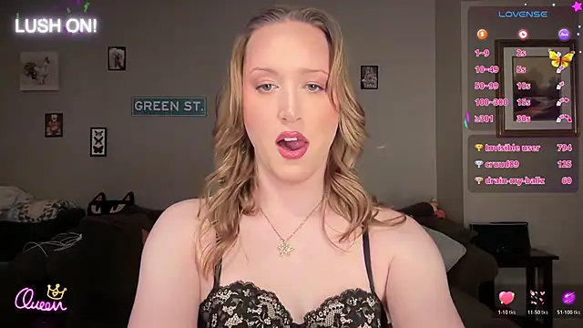 Вебкам-шоу greenxxxqueen