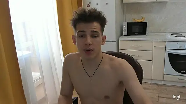 Show modela Alexs_777 na web-kameri