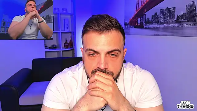 Jace_Thorne Show in webcam