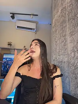saracaball_ Webcamshow