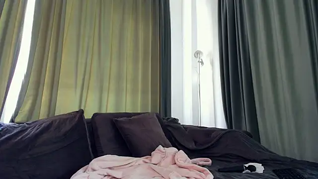LaraStone69 – Naživo XXX chat