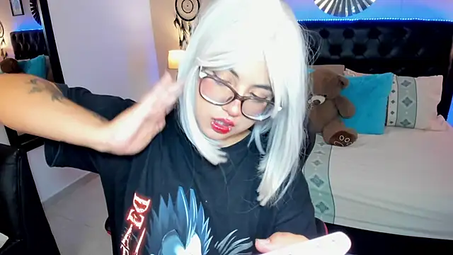 _Lilly_miller élő XXX-chatje