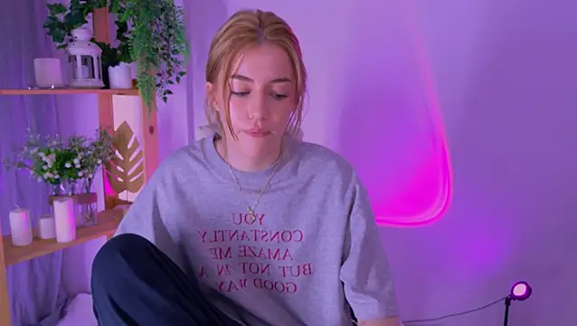 AmeliaCarterr Adlı Modelin Canlı XXX Sohbeti