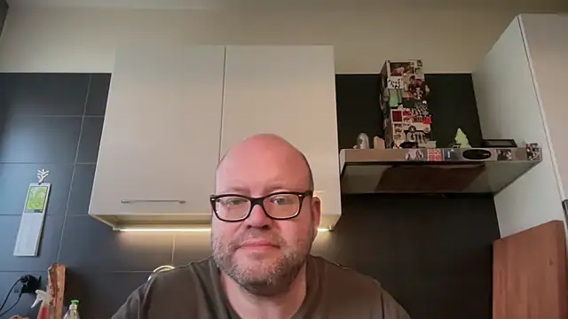 theitalianbear Show in webcam