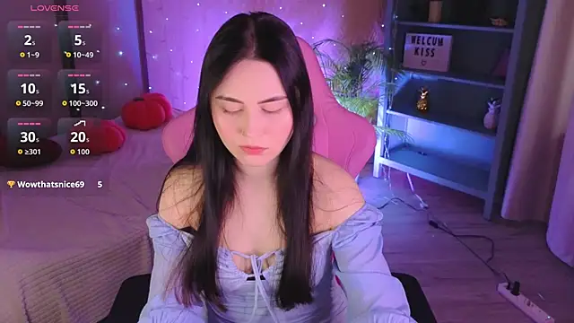NoraLumi's Live XXX Chat