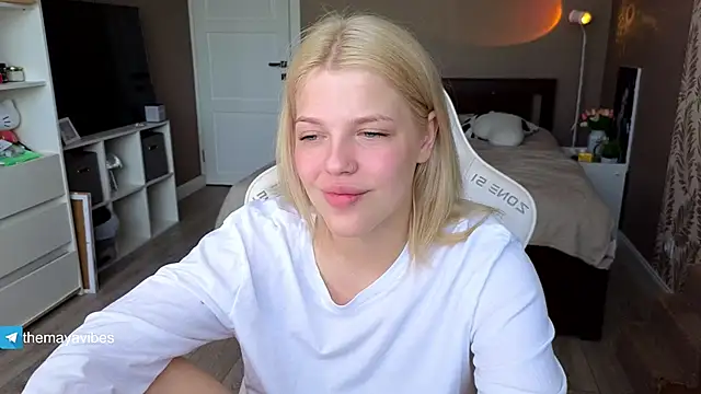 Онлайн чат XXX Maya_Rave