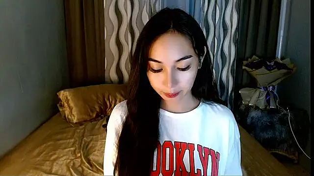 SweetLilly_18's Live XXX Chat