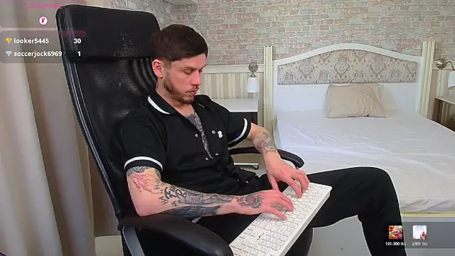 JonahShaw élő XXX-chatje