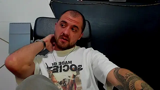 Živý XXX chat JamesMyerss