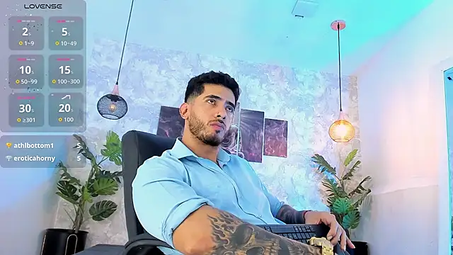 Nate_franco Show in webcam