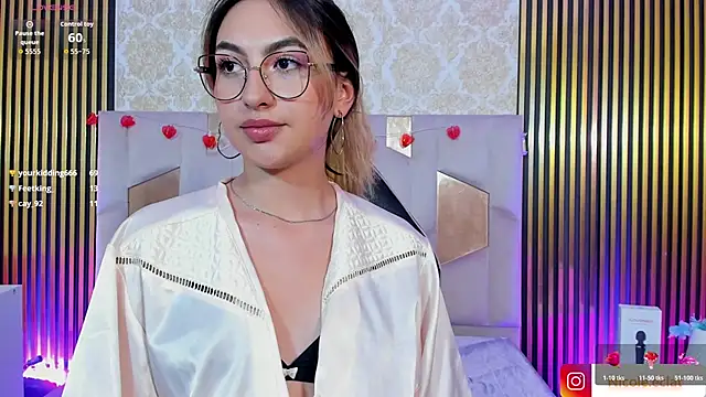 cloe_1tay: απευθείας συνομιλία ΧΧΧ