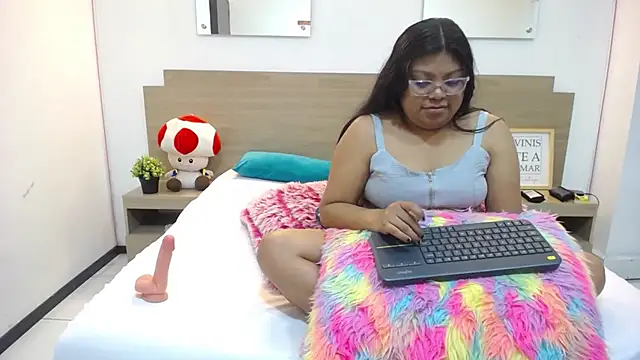 Kiri_Black_'s Live XXX Chat