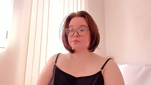 DebbieWoood Live XXX Chat