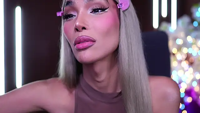 xxforyoureyesonlyxx – Kamerová šou