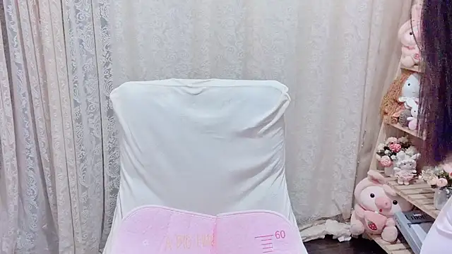 Rellababyy élő XXX-chatje
