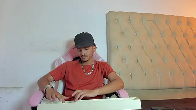 alpha_marcus' Webcam Show
