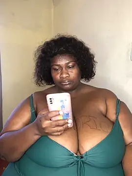bustytitsxxx Webcam Show