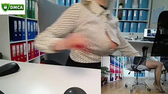 secret-office Show Webcam