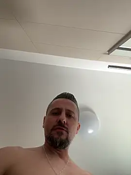 InsaneMattt Live XXX-Chat