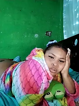 Nikita_Glamn Webbikameraesitys