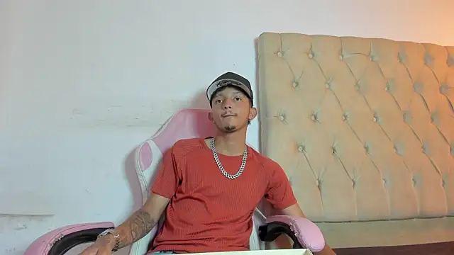 Онлайн чат XXX alpha_marcus