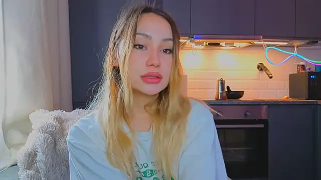 baobei03 Adlı Modelin Canlı XXX Sohbeti