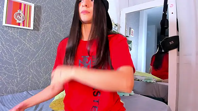 ViictoriiaSaenz Adlı Modelin Canlı XXX Sohbeti