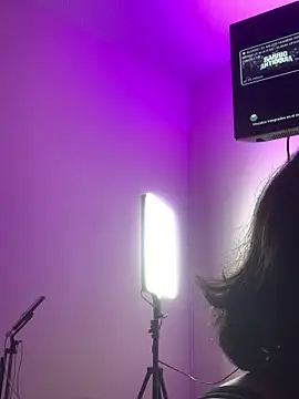 Czat XXX na żywo – LilithMonette