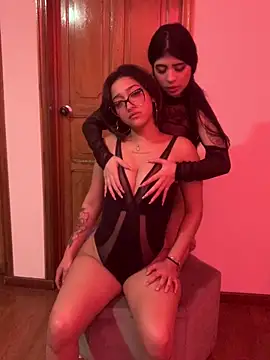 Онлайн чат XXX LilithMonette