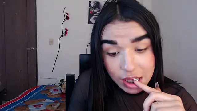 Chat +18 de Candyy_doll__ ao vivo