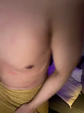 XXX chat uživo modela boyhigh1997