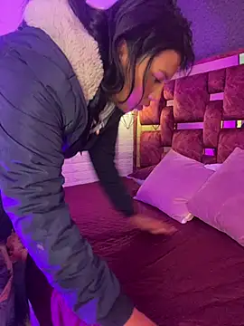 naomifox_'s Live XXX Chat