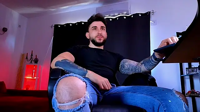 MightyAaron66 Webcam show