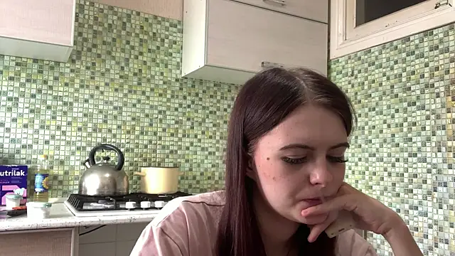 KikiAmino's Live XXX Chat