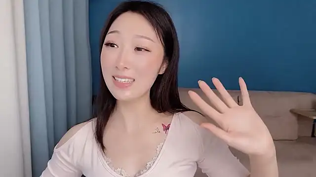 ella55-- Adlı Modelin Canlı XXX Sohbeti