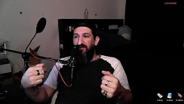 DevilPup75_ webkamerás műsora