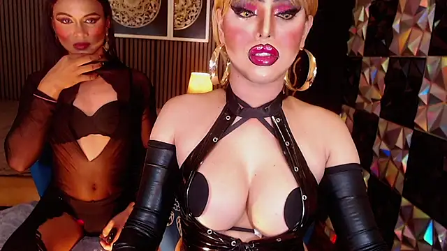 Show webcam de BigCockLatinaTS