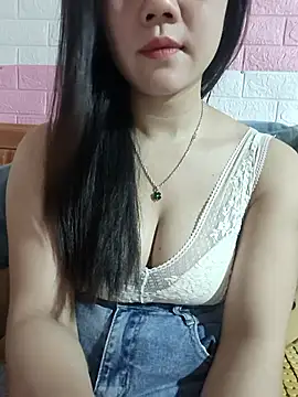 Ngocmai_lazdyのライブXXXチャット