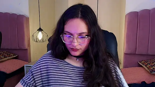 Hanabie_'s Live XXX Chat