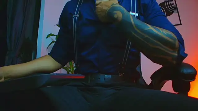 Živý XXX chat ALPHA_DOMINUS_