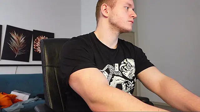 Вебкам-шоу Richard_Dullas