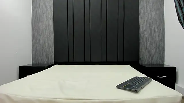 simondwayne 现场XXX聊天