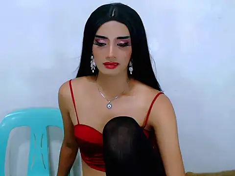 Queeny_Cassandra Adlı Modelin Web Kamerası Şovu