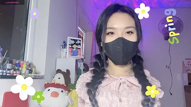 Tieu-May – Naživo XXX chat
