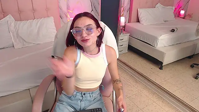 Red_kytty6's Live XXX Chat